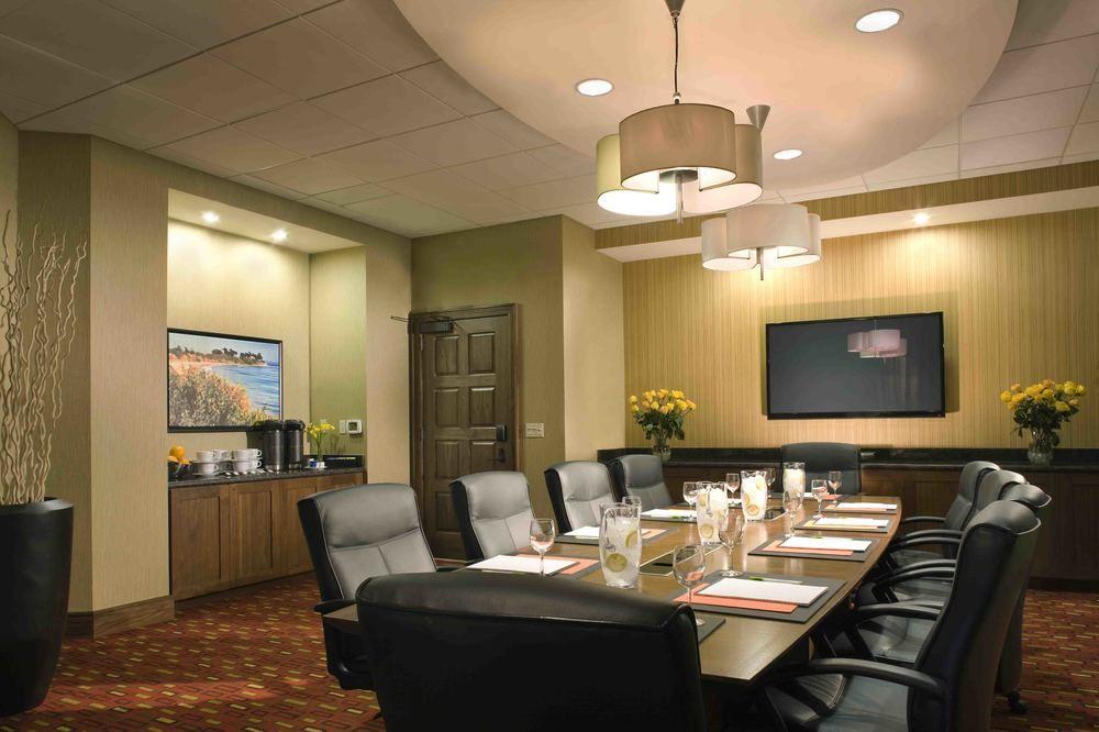 Courtyard By Marriott Santa Barbara Goleta Ξενοδοχείο Εξωτερικό φωτογραφία