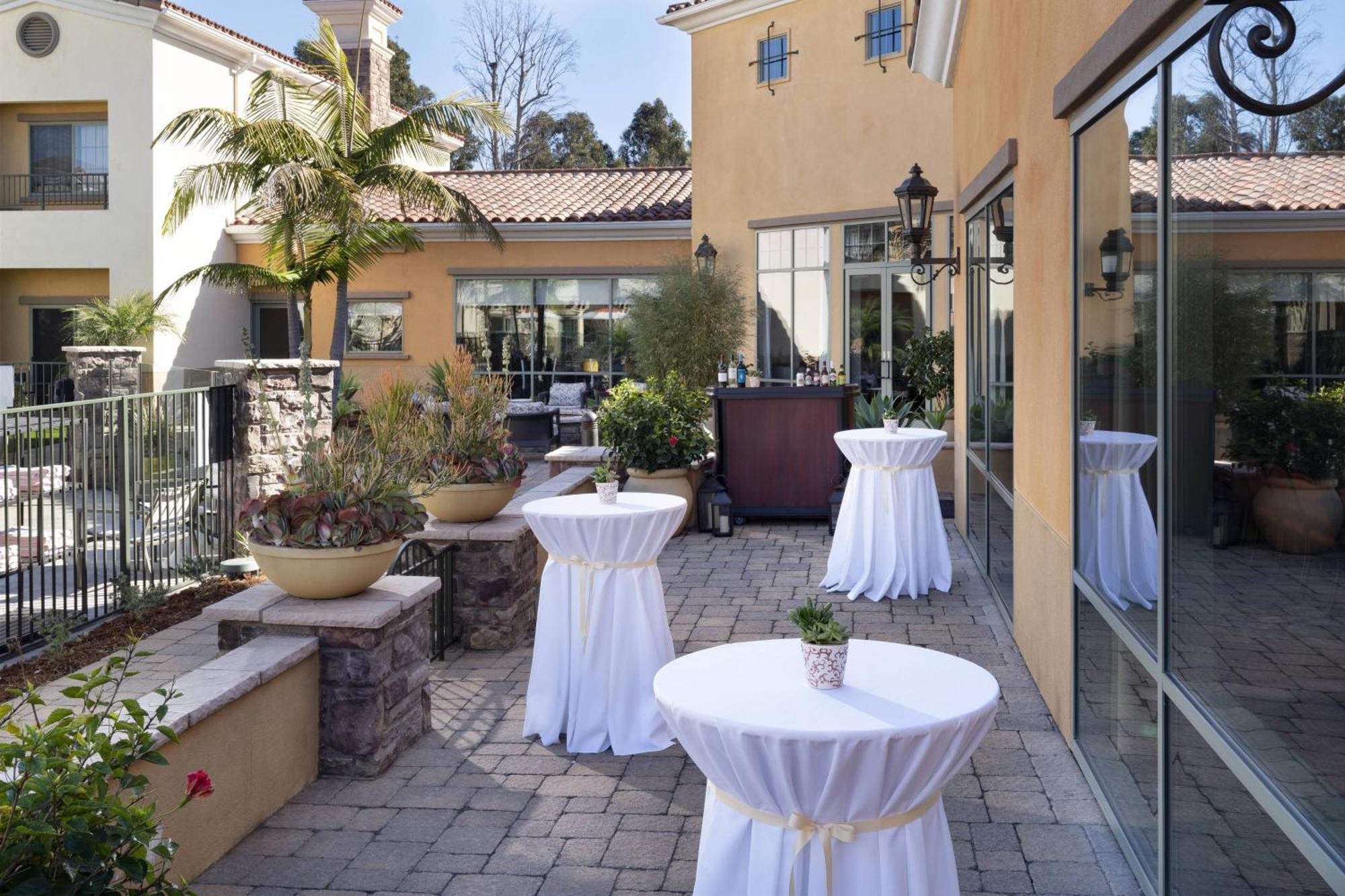 Courtyard By Marriott Santa Barbara Goleta Ξενοδοχείο Εξωτερικό φωτογραφία