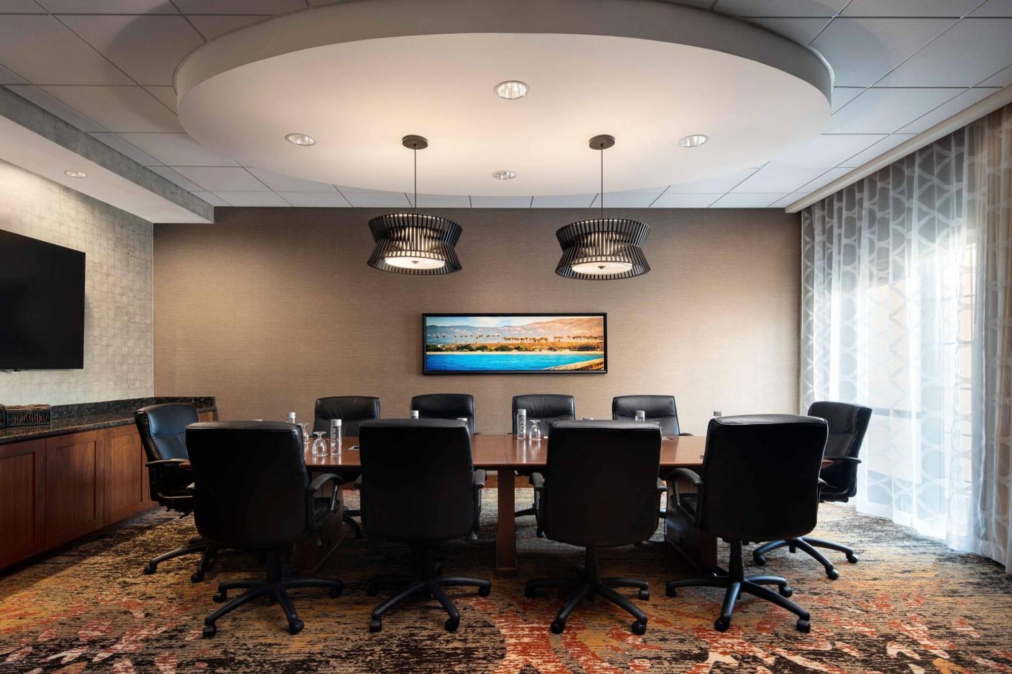 Courtyard By Marriott Santa Barbara Goleta Ξενοδοχείο Εξωτερικό φωτογραφία